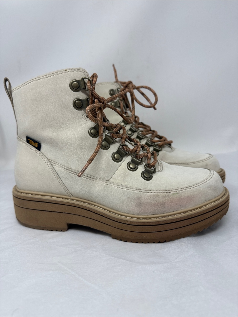Teva Midform Hiking Boots White Swan water-repellent leather Size 6